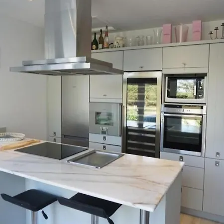 House Ile De Re Lemuria Standing Proche Mer Et Thalasso