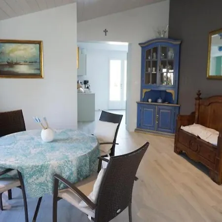 House Ile De Re Lemuria Standing Proche Mer Et Thalasso